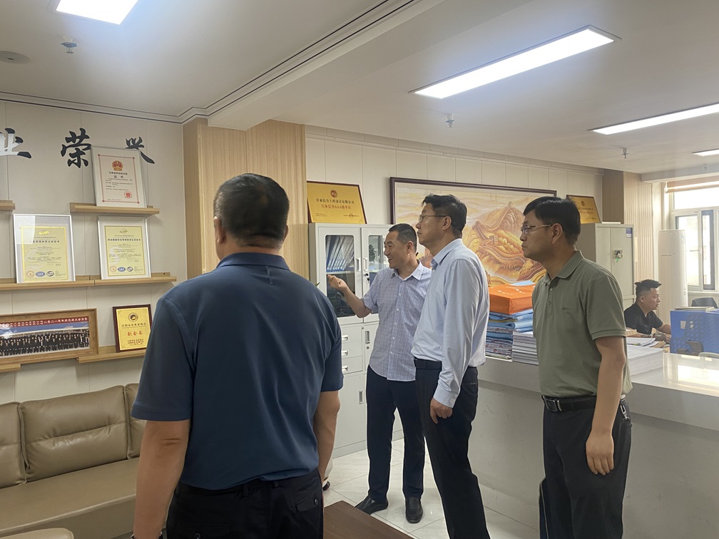 慶陽市委常委、統(tǒng)戰(zhàn)部部長(zhǎng)張希岳調(diào)研甘肅信合工程設(shè)計(jì)有限公司：精準(zhǔn)把脈助發(fā)展 精準(zhǔn)服務(wù)促跨越